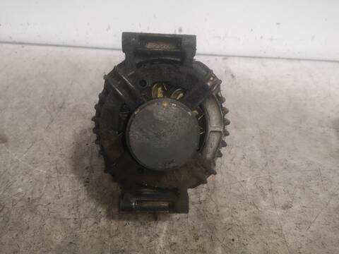 Foto 2ª: Alternador Mercedes Clase C 160 271946 COUPE (2004)