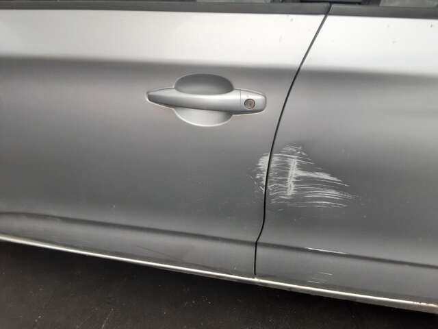 Foto 2ª: Puerta Delantera Izquierda Citroen C4 1.6 HDI92CV 0CV [9HP] (2013)