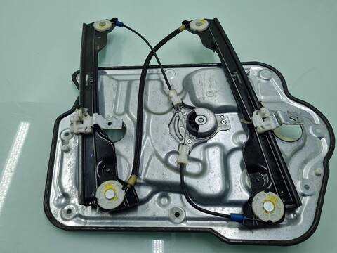 Foto 2ª: Elevalunas Eléctrico Delantero Derecho Nissan Qashqai ACENTA 150CV 110KW [M9R] (2010)
