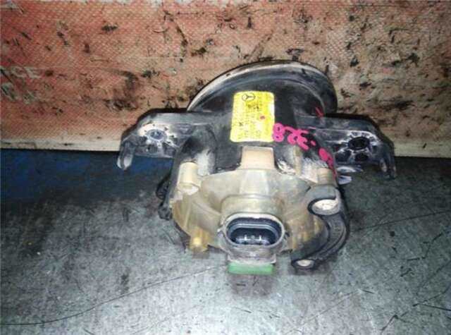 Foto 3ª: Faro Antiniebla Delantero Derecho Mercedes Clase B 150 2.0 200 TURBO (245.234) [2.0 LTR. - 142 KW CAT] [266980]
