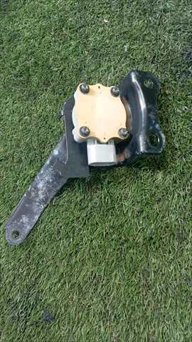 Caja Reles Fusibles Lexus LX 4.7 G 470 V8