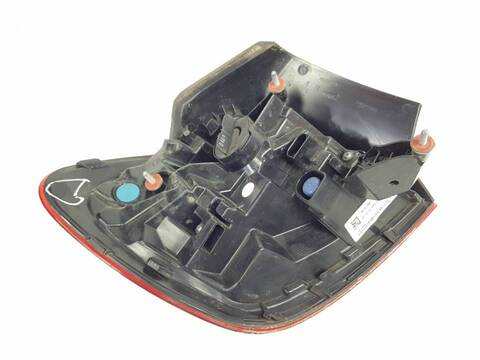 Foto 3ª: Piloto Trasero Derecho Mercedes Clase A 140 A 200 177.087)