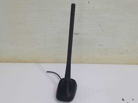 Foto 3ª: Antena Volkswagen Polo ADVANCE BLUEMOTION 90CV 66KW [CUSB] (2014)