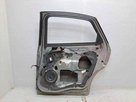 Foto 4ª: Puerta Trasera Derecha Ford Mondeo AMBIENTE 125CV 92KW [QYBA] (2008)