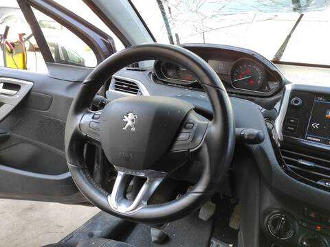 Volante Peugeot 2008 HN01