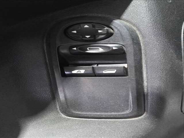 Botonera Elevalunas Citroen C3 BUSINESS 68CV 50KW