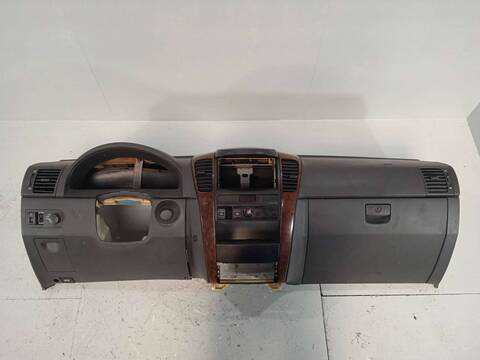 Salpicadero Kia Sorento 2.5 CRDI CAT 140CV 103KW