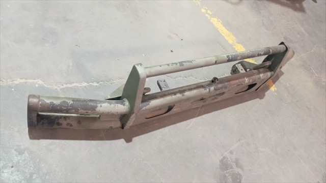 Foto 3ª: Paragolpes Delantero Nissan Patrol 3.3 D SD33 ML-6 (1989)
