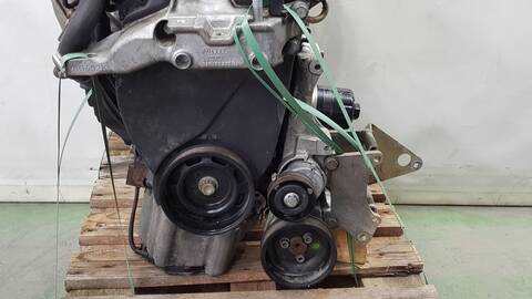Foto 2ª: Motor Completo Volkswagen Golf BASICO (1997)
