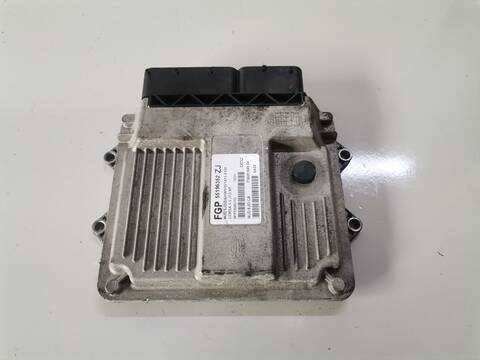 Centralita Motor ECU Opel Corsa CORSAVAN 1.3 16V CDTI CAT Z 13 DT - LN9) 69CV