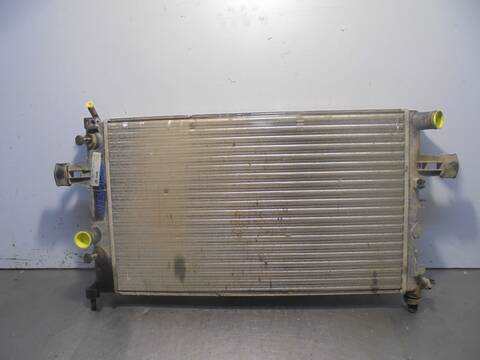 Foto 1ª: Radiador Motor Opel Astra COMFORT BERLINA 125CV 92KW [Z18XE] (2002)