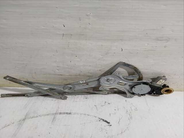 Foto 2ª: Elevalunas Eléctrico Delantero Izquierdo Toyota Corolla 2.2 D-4D AUR10_) 177CV [2AD-FHV] (2004)