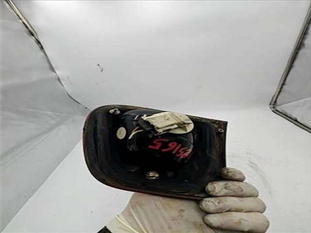 Foto 2ª: Piloto Portón Izquierdo Seat Ibiza 1.9 STELLA [1.9 LTR. - 66 KW TDI] [ALH]