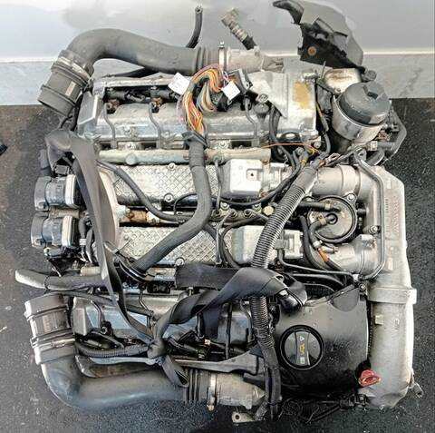 Foto 2ª: Motor Completo Mercedes Clase S 220 400 CDI 220.028) 260CV (1998)