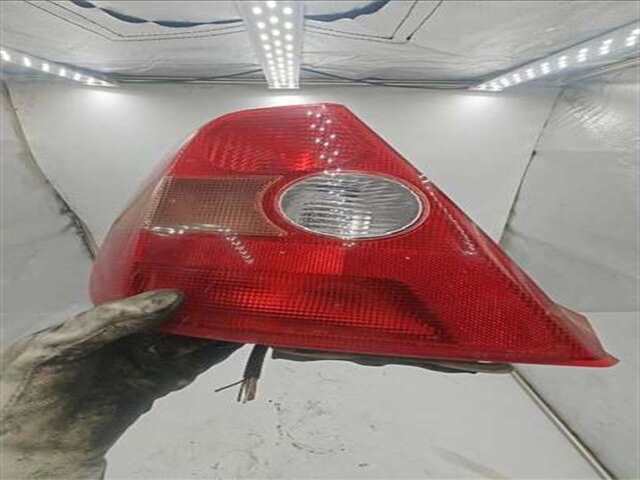 Piloto Trasero Izquierdo Honda Civic 1.6I ES [1.6 LTR. - 81 KW VTEC CAT (D 16 V 1)]