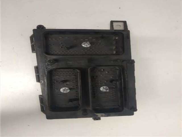 Foto 2ª: Caja Reles Fusibles Opel Astra 1.7 ENJOY [1.7 LTR. - 74 KW 16V CDTI]