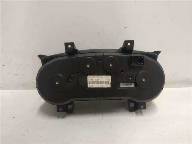 Foto 2ª: Cuadro de Instrumentos Fiat Punto 1.3 DYNAMIC [1.3 LTR. - 62 KW 16V JTD CAT]