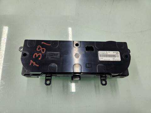Foto 3ª: Mando Climatizador Renault Clio ZEN 89CV 66KW [H4B400] (2015)