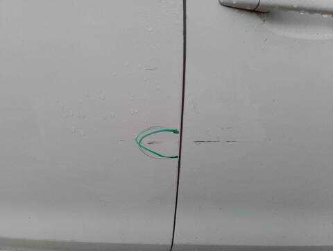 Foto 3ª: Puerta Trasera Derecha Peugeot 208 STYLE 82CV 60KW [HM01] (2017)