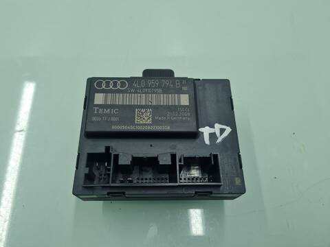 Centralita Motor ECU Audi Q7 3.0 TDI 176KW) 239CV