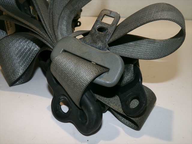 Foto 3ª: Cinturón Delantero Derecho Chrysler Sebring 2.0 CRD 2007-2011 [BYL] (2010)