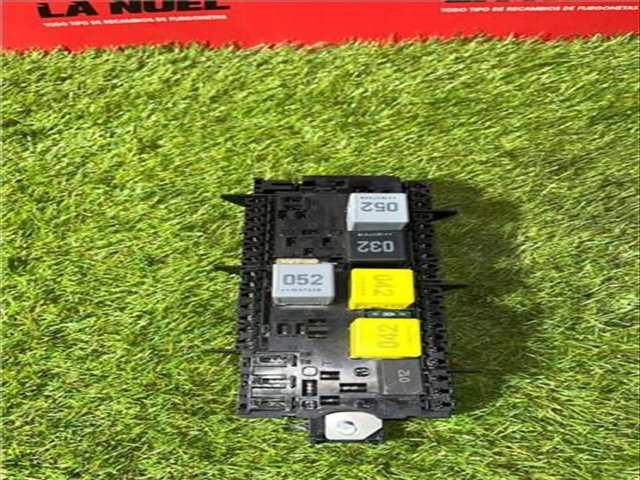 Caja Reles Fusibles Mercedes Vito 109/111 CDI WORKER COMPACTA CDI CAT 114CV 84KW FURGON