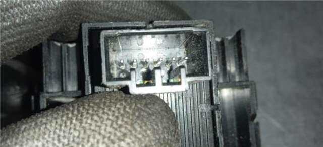 Foto 3ª: Freno de Mano Land Rover Range 3.6 TDV8 HSE [3.6 LTR. - 200 KW TD V8] [368DT]