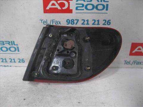 Foto 2ª: Piloto Trasero Izquierdo Nissan Almera 2.2 DCI 112CV 82KW [D-YD22] (2005)