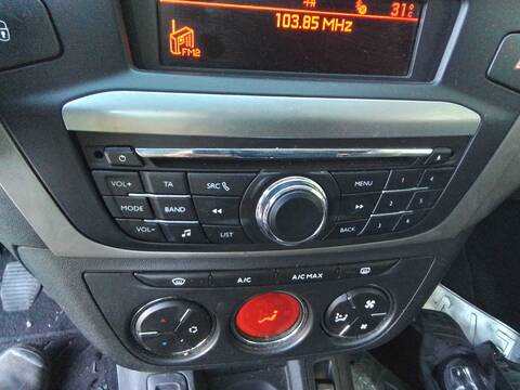 Foto 3ª: Sistema Audio Radio CD Citroen C Elysee EXCLUSIVE 99CV 73KW [BH02] (2017)