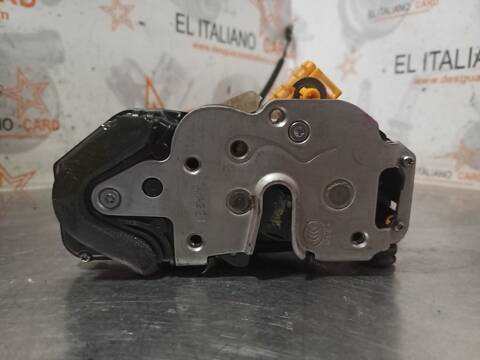 Foto 3ª: Cerradura Puerta Trasera Derecha Opel Mokka EDITION ECOFLEX 131CV 96KW [A17DTS] (2014)