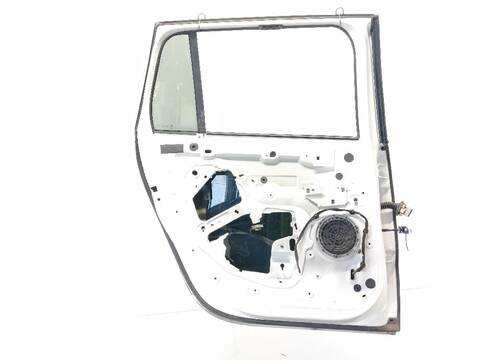 Foto 3ª: Puerta Trasera Izquierda Citroen C4 1.2 THP 130 [HNY (EB2DTS)] (2013)