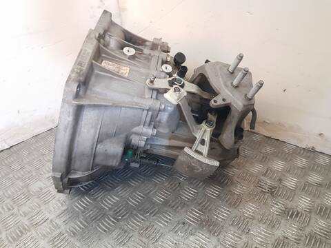 Foto 2ª: Caja Cambios Ford Fiesta 1.5 TDCI 86CV 63KW [XUJG] (2018)