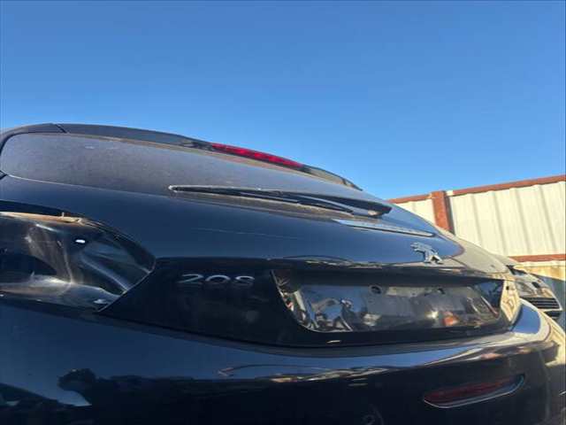 Foto 3ª: Portón Peugeot 208 VERSION INDEFINIDA (2018)