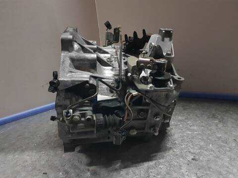 Foto 2ª: Caja Cambios Mazda 5 2.0 CRTD ACTIVE 81KW) 110CV [RF] (2006)