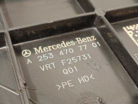 Foto 4ª: Deposito AdBlue Mercedes Clase G 230 COUPE 211CV 155KW [654920] (2023)