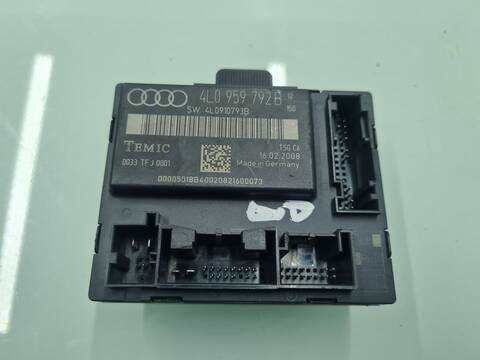 Centralita Motor ECU Audi Q7 3.0 TDI 176KW) 239CV