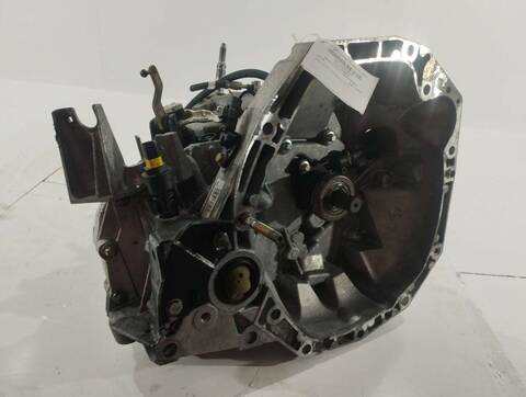 Foto 1ª: Caja Cambios Renault Clio DYNAMIQUE 101CV 74KW [K9K712] (2006)