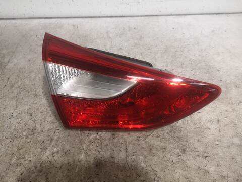 Foto 2ª: Piloto Portón Izquierdo Hyundai i30 G4LC (2015)