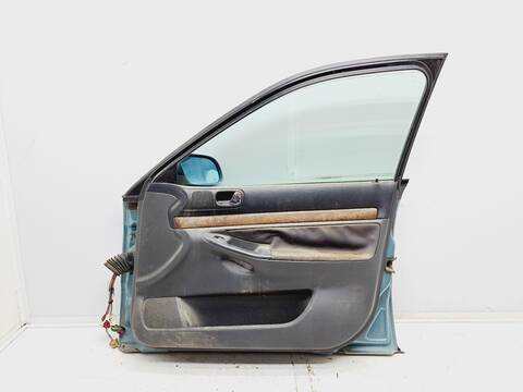 Foto 3ª: Puerta Delantera Derecha Audi A4 2.4 BERLINA 165CV 121KW [AGA] (1999)