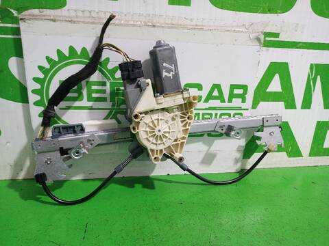 Foto 3ª: Elevalunas Manual Trasero Izquierdo Citroen C5 ATTRACTION 109CV [9HYDV6TED4] (2004)