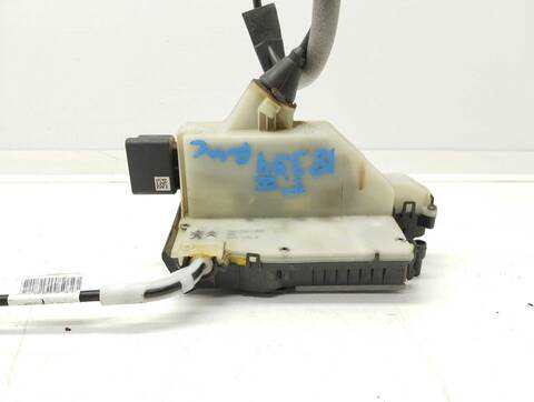Cerradura Puerta Trasera Izquierda Peugeot 208 1.2 12V E-VTI 82CV 60KW