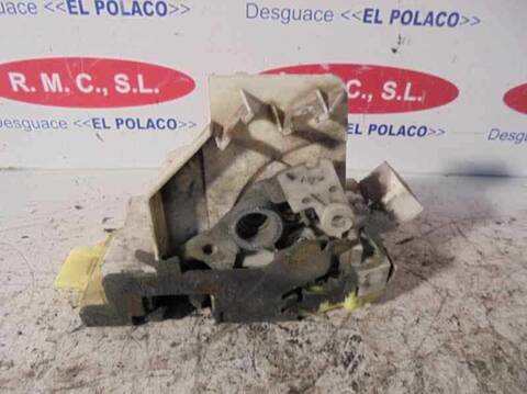 Foto 3ª: Cerradura Puerta Trasera Izquierda Ford Focus 1.6 16V CAT BERLINA 100CV 74KW [FYDA] (1999)
