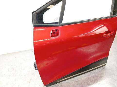 Foto 2ª: Puerta Delantera Izquierda Renault Clio 0.9 TCE 90 90CV 66KW [H4B408] (2017)
