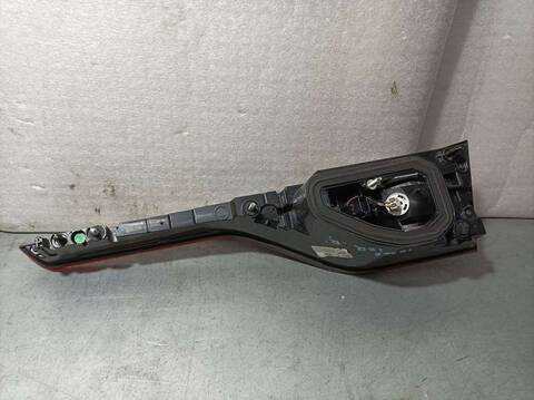 Foto 2ª: Piloto Trasero Izquierdo Renault Talisman LIFE GRANDTOUR 130CV 96KW [R9M409] (2016)