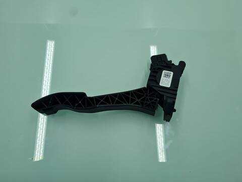 Foto 1ª: Pedal Acelerador Volkswagen Touran ADVANCE BMT 150CV 110KW [DTSB] (2021)