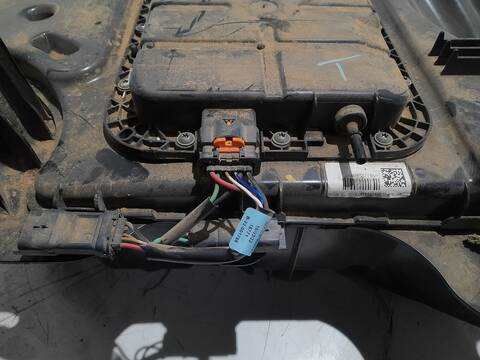 Foto 3ª: Deposito AdBlue Toyota Proace 1.6 D4D MDZ9) 95CV 70KW FURGONETA [3WZ-TV (DV6FDU)] (2017)