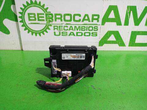 Foto 3ª: Centralita Motor ECU Dacia Sandero LAUREATE 90CV [K9K] (2012)