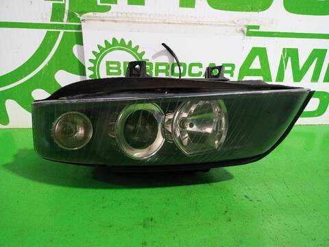 Faro Izquierdo Audi A4 2.5 TDI 120KW) 163CV