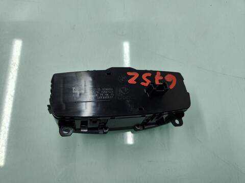 Foto 2ª: Mando Luces Bmw Serie 1 114 116D 116CV 85KW [N47D20C] (2015)