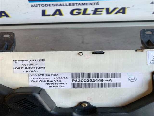 Foto 3ª: Cuadro de Instrumentos Renault Trafic 1.9 DCI 100CV [F9Q 760] (2003)
